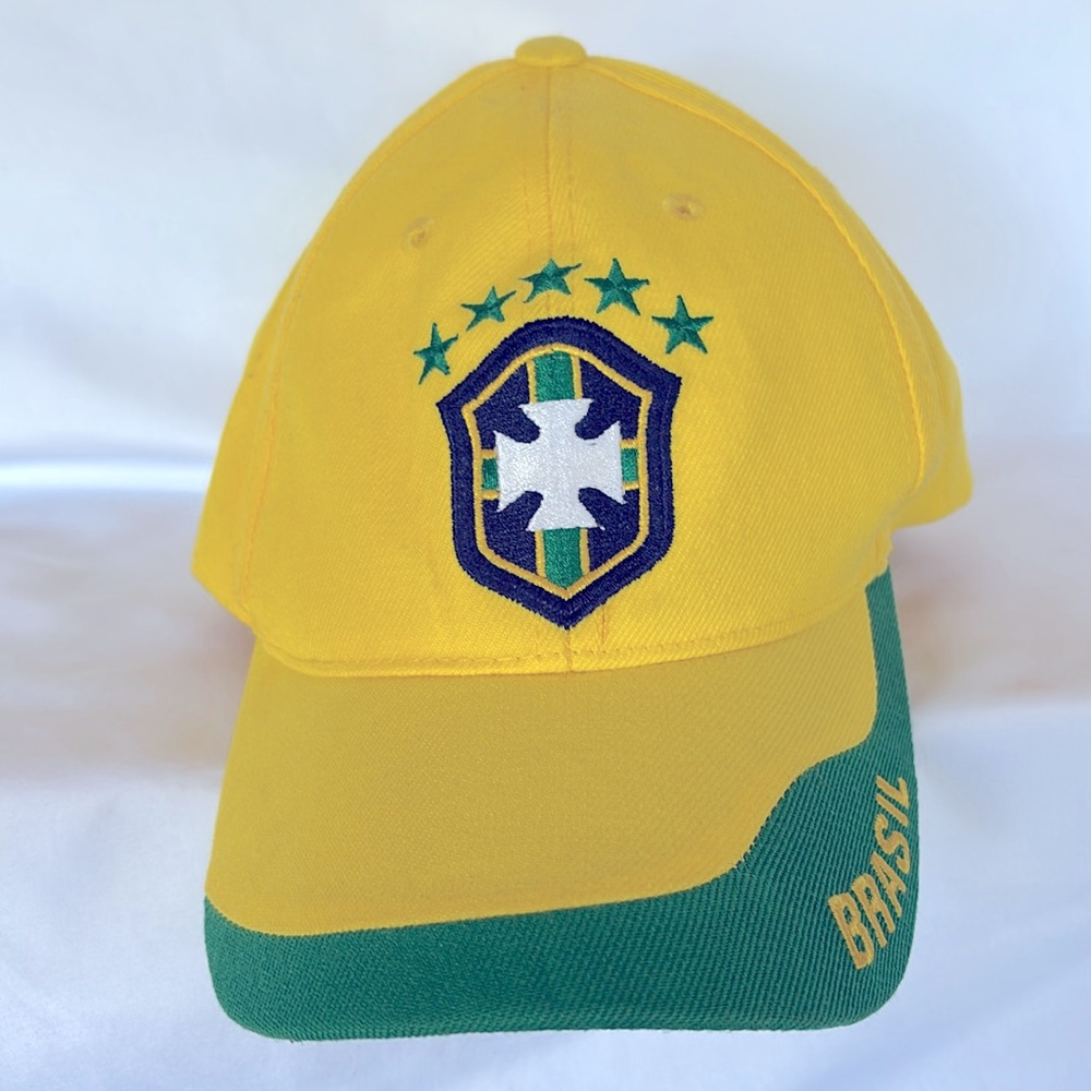 UMPRO BRAND NEW UNISEX Bright Yellow Cap with Black Logo Adjustable O/S